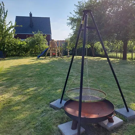 Apartment Oberdeck In Fedderwardersiel Mit Garten U Grill *