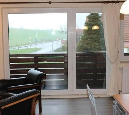 Oberdeck Mit Garten, Grill U, Balkon Apartment *