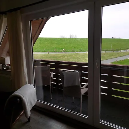 Oberdeck Mit Garten, Grill U, Balkon Butjadingen